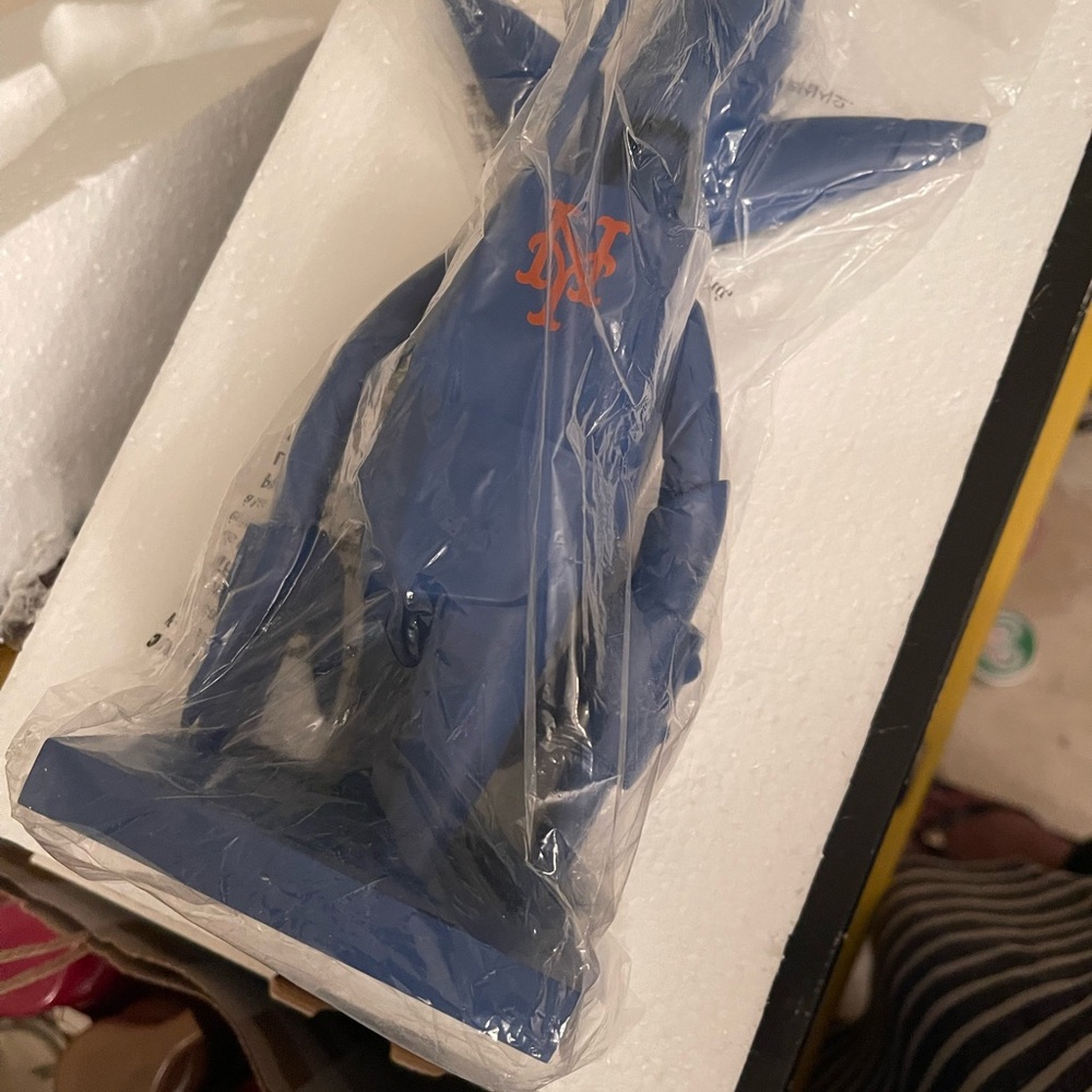Future x New York Mets Bobblehead Figure